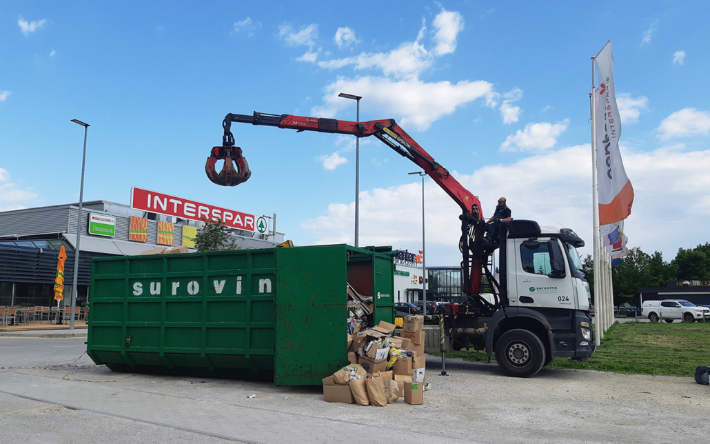 akcija zbiranja papirja za živali